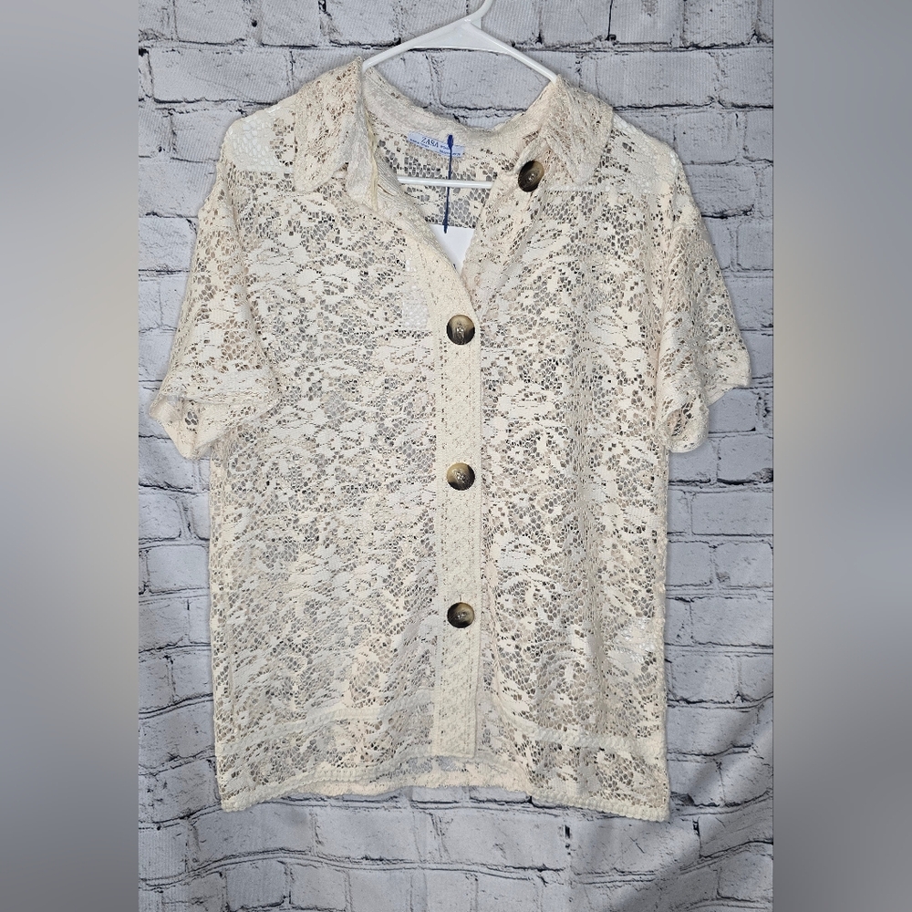 Zara Ecru Lace‎ Collard Blouse Top Size Medium
